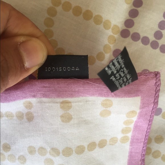 FENDI Print Handkerchief - Picture 5 of 6